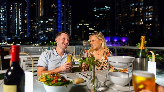 Surfers Paradise: Buffet Dinner Sightseeing Cruise - Recap