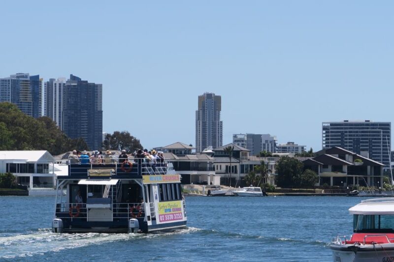 Surfers Paradise: Gold Coast Afternoon River Cruise - Onboard Experience