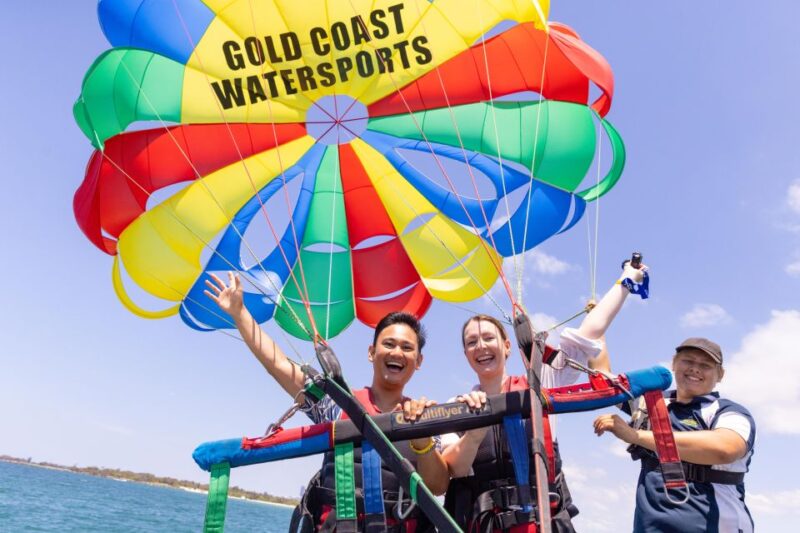 Surfers Paradise: Gold Coast Parasailing Experience - Key Points