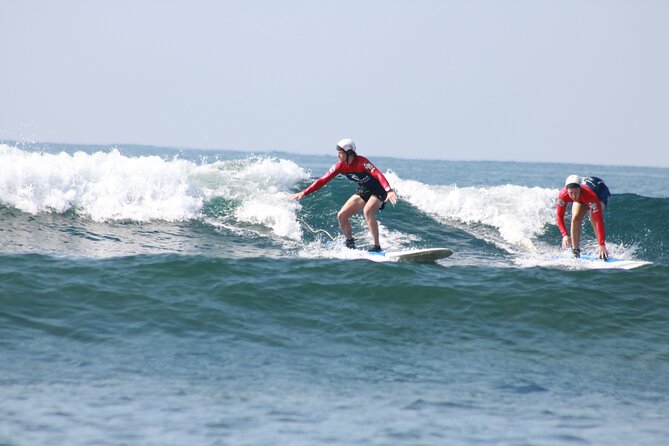 Surfing Group Lesson Level 2 Reef Surfer - Schedule and Requirements