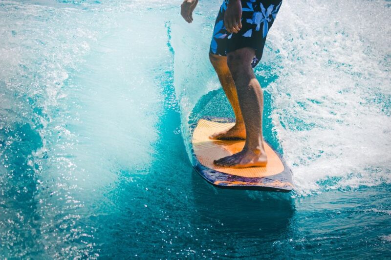 Surfing in Unawatuna - Key Points
