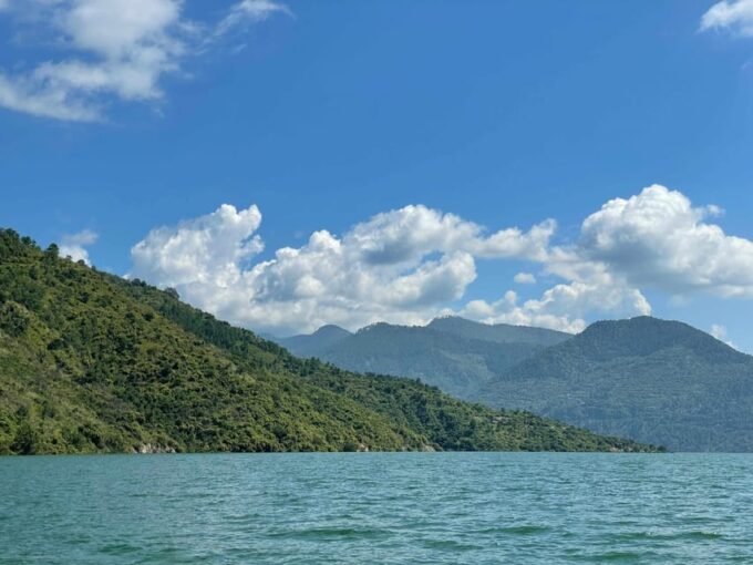 Surkanda Devi Temple Trek & Tehri Lake Visit From Rishikesh - Exploring Tehri Lake