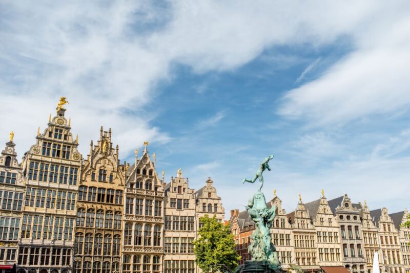 Surprise Tour of Antwerp Guided by a Local - Meeting Point