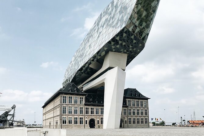 Surprise Walk of Antwerp With a Local - Engaging With the Local Community