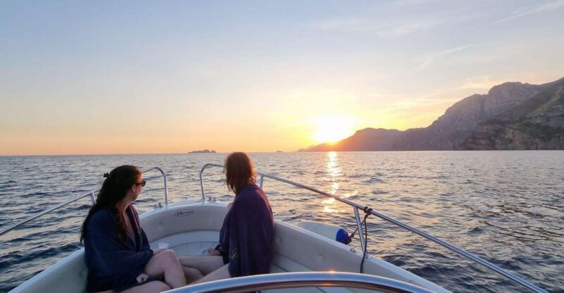 Surprise Your Other Half With a Fiery, Romantic Sunset - Key Points
