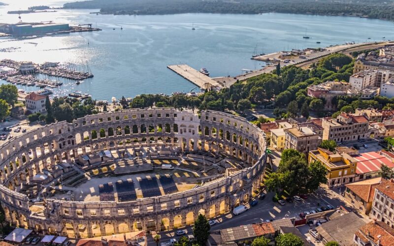 Surprises at Every Turn - Pula Walking Tour - Inclusions