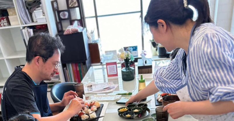 Sushi Making Class at Obanzai Class With 20 Years of History - Sushi and Dashimaki Offerings