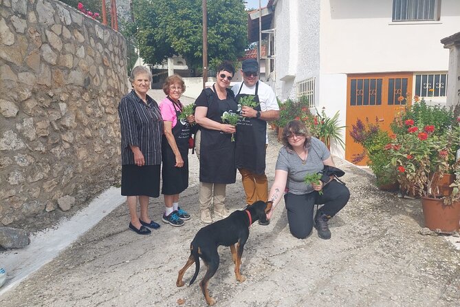 Sustainbable Cooking Class, Explore a Mountainous Village - Engaging Guides