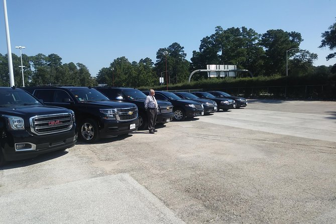 SUV FIT UP 6 Adults Private Ride IAH Airport Houston- Galveston. - Pricing and Additional Fees