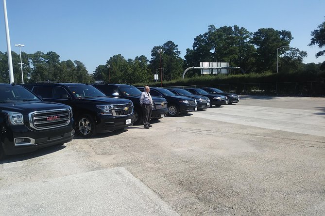 SUV FIT UP 6 Adults Private Ride IAH Airport Houston- Galveston. - Accessibility and Travel Restrictions