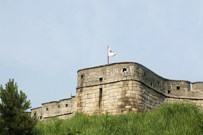 Suwon Hwaseong Fortress (Option: Folk Village) Tour From Seoul - Accessibility Information