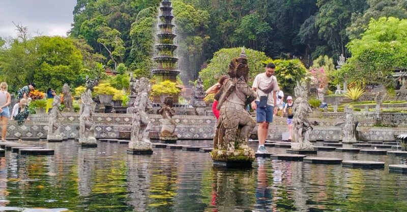 SWEET SUNRISE TOUR, LEMPUYANG, TIRTA GANGGA TOUR - Itinerary and Highlights
