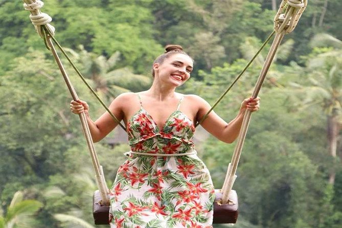 Swing Bali-Ubud Rice Terrace_Elephant Cave & Ubud Waterfall - Elephant Cave: Ancient Architectural Marvel