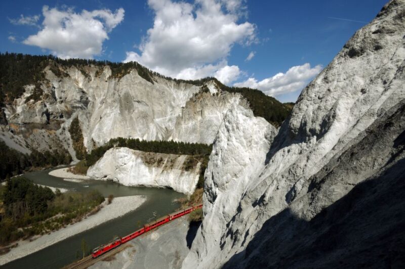 Swiss Travel Pass Flex:All-In-One Travel Pass-Train,Bus,Boat - Discounts on Mountain Excursions