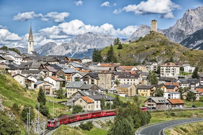 Swiss Travel Pass: Swiss All-in-One Pass on Train, Bus, Boat - Mountain Excursion Discounts