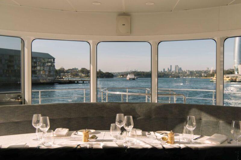 Sydney: 3-Course Dinner Harbor Cruise - Selection of Beverages Offered