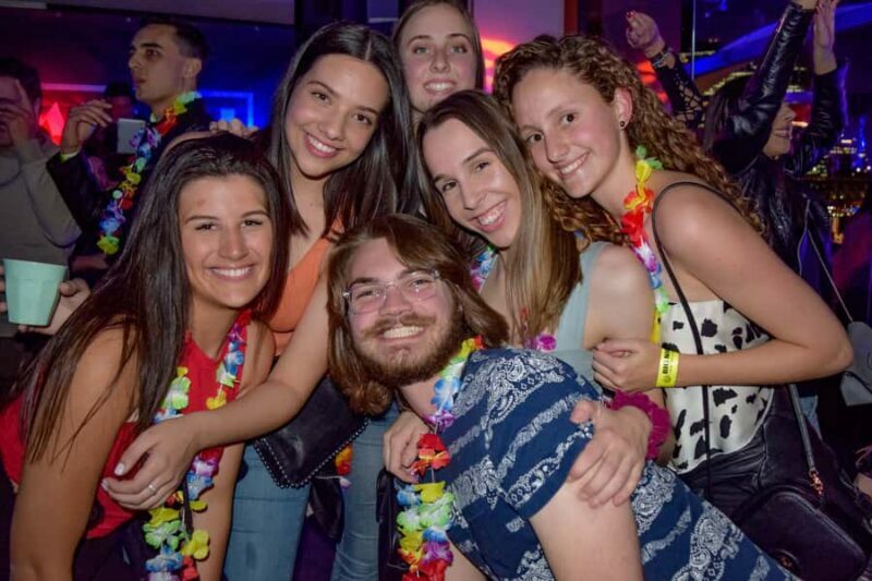 Sydney: Big Night Out Pub Crawl with Local Party Hosts - The Sum Up