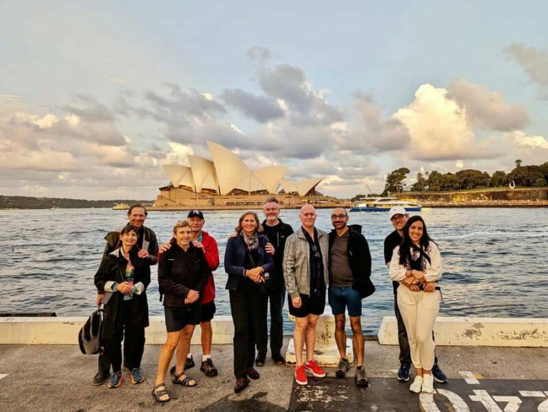 Sydney: City & The Rocks 3.5-Hour Walking Tour with a Drink - A Well-Rounded Introduction to Sydney
