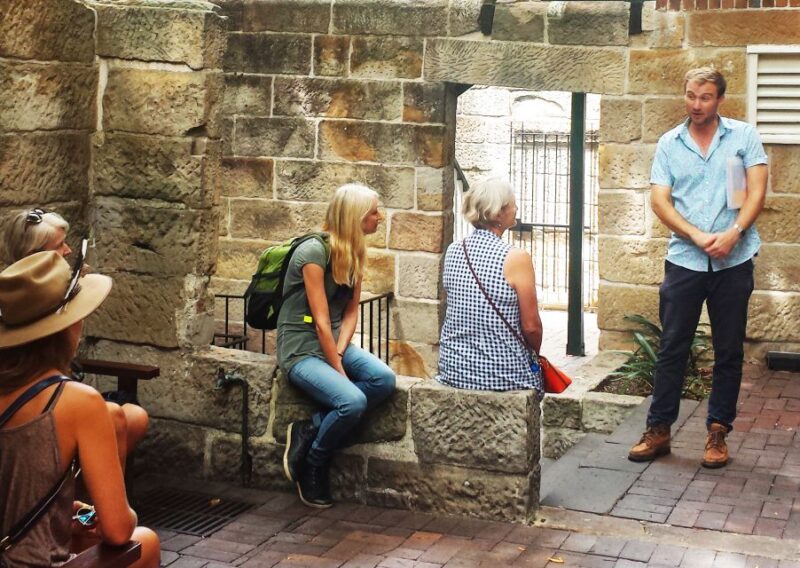 Sydney Convicts, History & The Rocks 2.5-Hour Walking Tour - Tour Experience