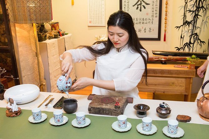 Sydney Food Tour: A Taste of Chinatown - Group Size and Tour Duration