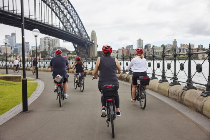 Sydney: Guided Harbour E-Bike Tour - Meeting Point and Duration