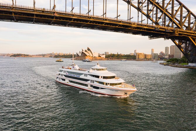 Sydney Harbour Gold Penfolds Dinner Cruise - Itinerary and Sightseeing
