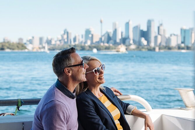 Sydney Harbour Hop-on Hop-off Cruise - Guided Commentary and Narration