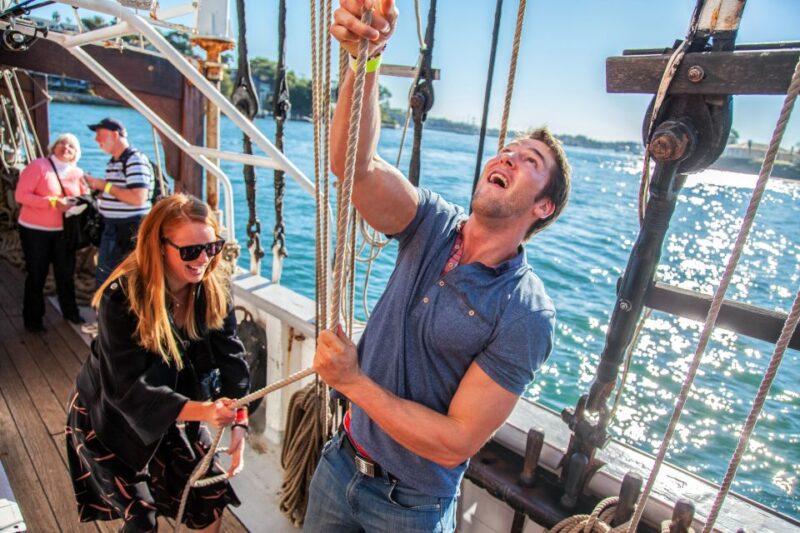 Sydney Harbour: Tall Ship Lunch Cruise - Meeting Point and Important Information