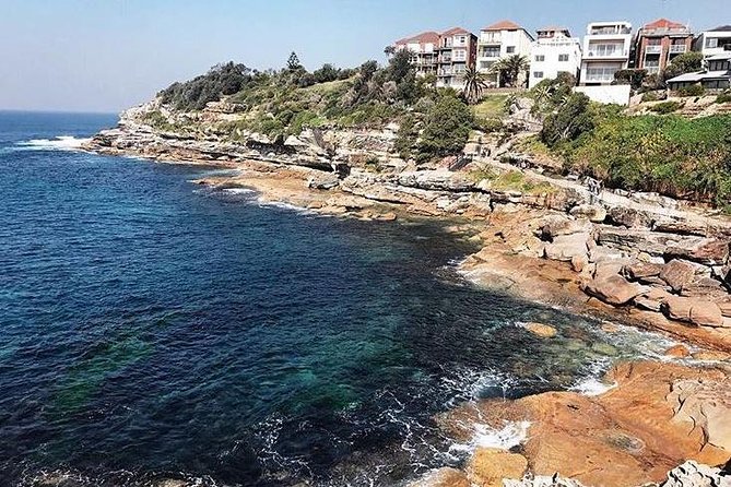 Sydney Icons & Bondi Half Day Private Tour - Historic Rocks District and Landmarks