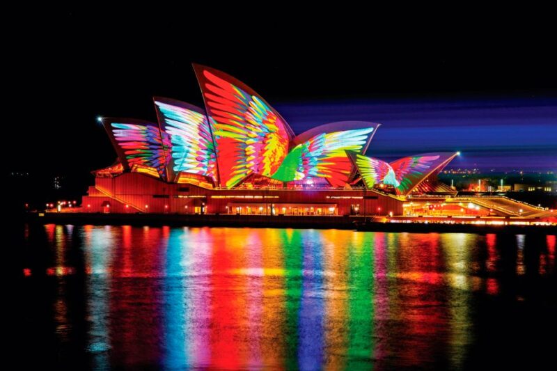 Sydney: Intimate Vivid Harbour Cruise With Canapes - Key Points