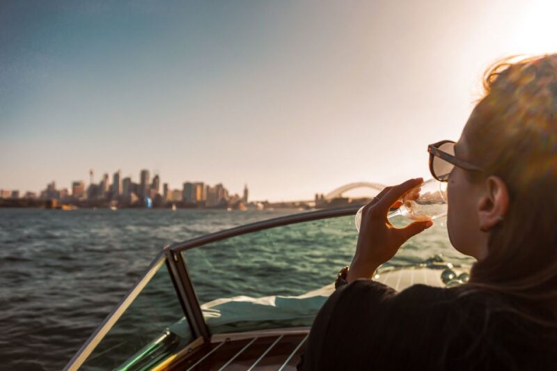 Sydney: Private 2 Hour Icons and Highlights Harbour Cruise - Meeting Point