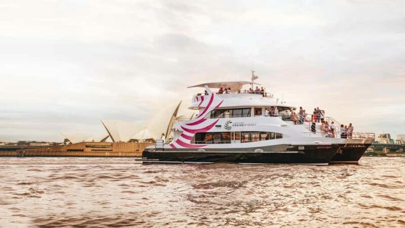 Sydney: Sydney Harbor Lunch Cruise with Welcome Drink - Practical Details and Tips