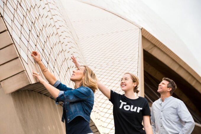 Sydney: Sydney Opera House VIP Backstage Tour and Breakfast - Frequently Asked Questions