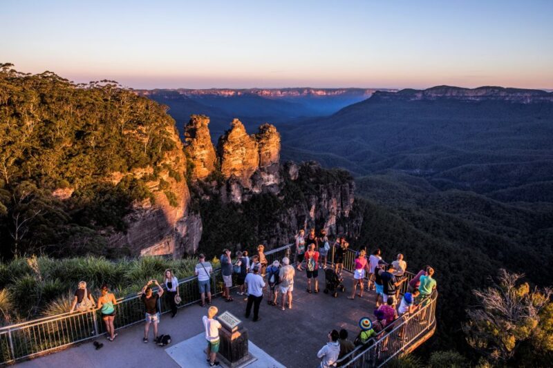 Sydney: Waterfall Bushwalk and Blue Mountain Sunset Day Trip - Witness the Three Sisters