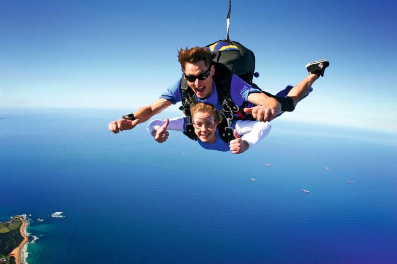 Sydney, Wollongong: 15,000-Foot Tandem Beach Skydive - Freefall Experience