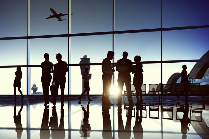Sydney's Best Airport Arrival Transfers - Airport to CBD - The Experience of a Sydney Airport Chauffeur Transfer