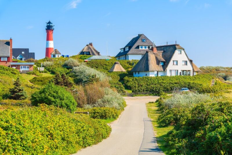 Sylt: Guided Island Tour by Bus With Sylt Highlights - Logistics and Meeting Point