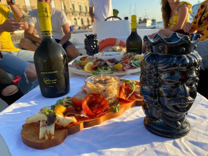 Syracuse: Boat Tour With Aperitif - Onboard Comfort and Amenities