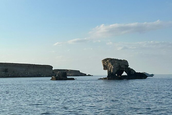 Syracuse Half Day Boat Tour Along Ortigia Island - Sicilian Flavors and Aperitif
