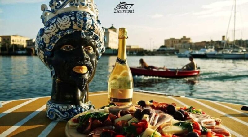 Syracuse: Ortigia Island Boat Trip With Lunch - Scenic Boat Excursion
