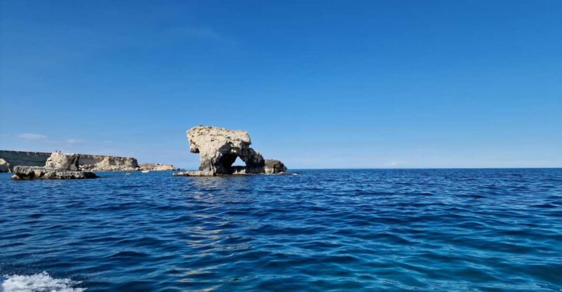 Syracuse: Ortigia + Sea Caves + Pillirina + Fishing Experience - Tour Inclusions and Pickup