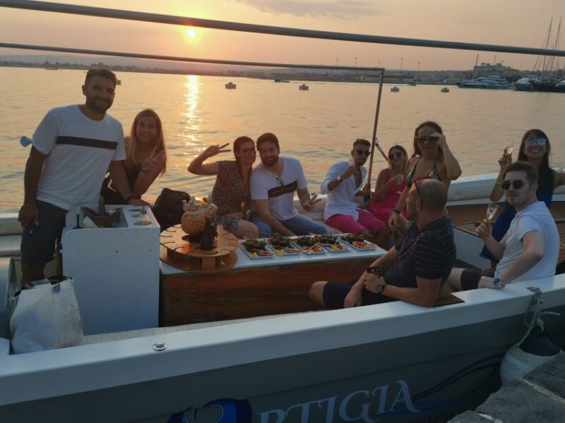 Syracuse: Ortigia Sunset Cruise With Aperitif - Sicilian Platter and Prosecco