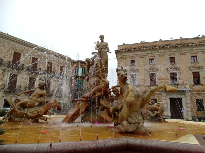 Syracuse: Ortygia & Neapolis Archaeological Park Guided Tour - Baroque-style Architecture