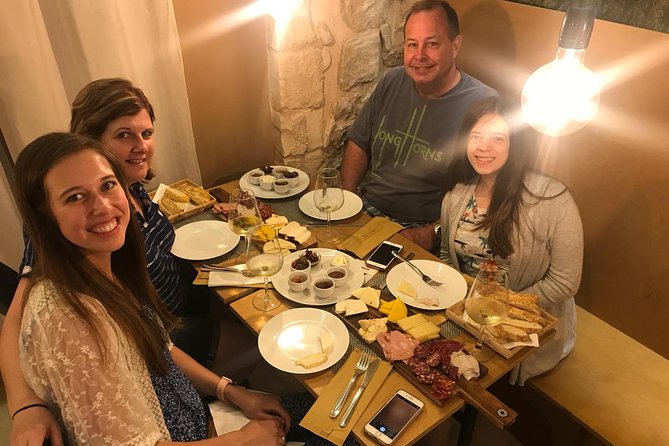 Syracuse Private Walking Tour With Traditional Lunch and Wine - Meeting and Pickup