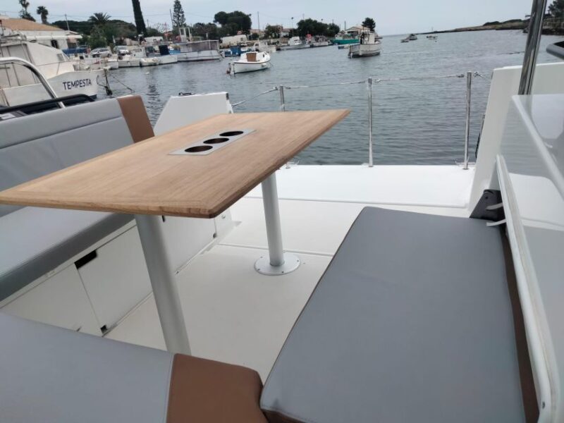 Syracuse: Unforgettable Yacht Private Tour Experience - Onboard Experience