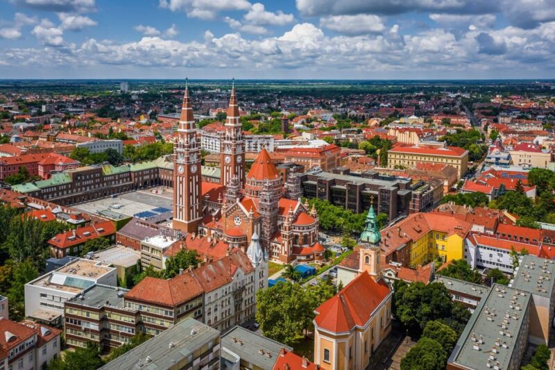 Szeged In-App Audio Tour: Exploring the Hungarian Gem - Audio Tour Features