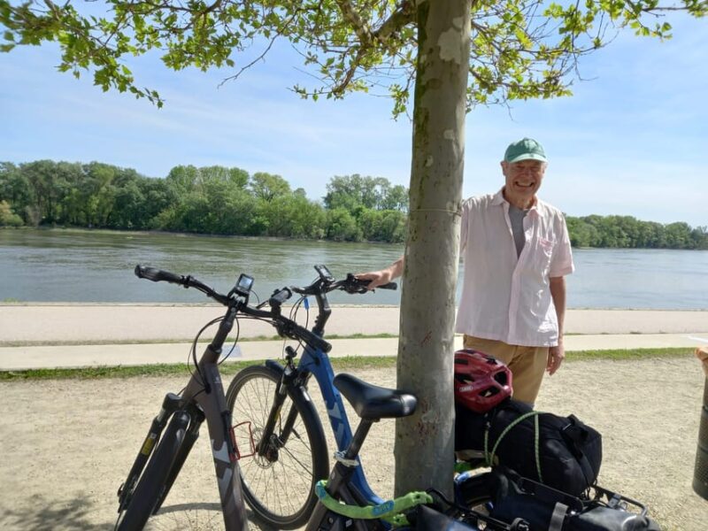 Szentendre by Bike: Self Guided Bike Rental Package! - Meeting Point