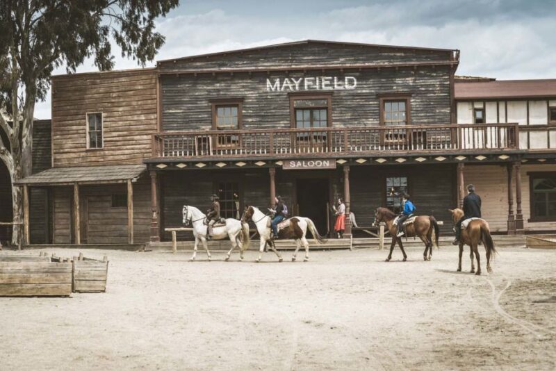 Tabernas: Transfer + Ticket to Fort Bravo or Minihollywood - Highlights