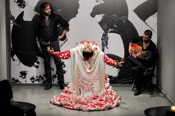 Tablao Flamenco in Seville - Venue Location and Accessibility
