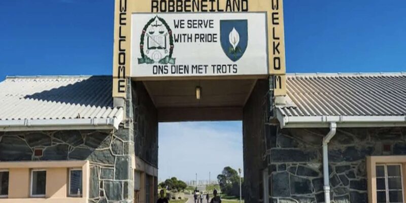 Table Mountain and Robben Island. - Key Points